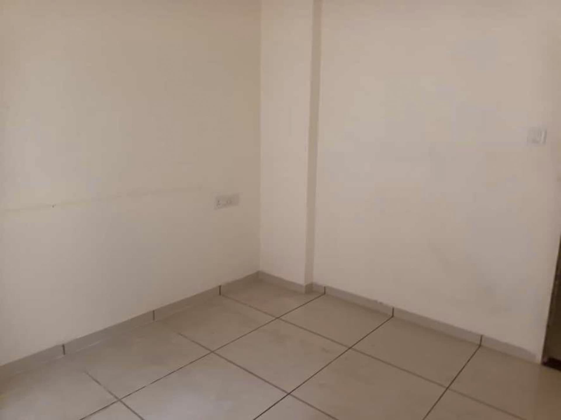 Property Photos 6