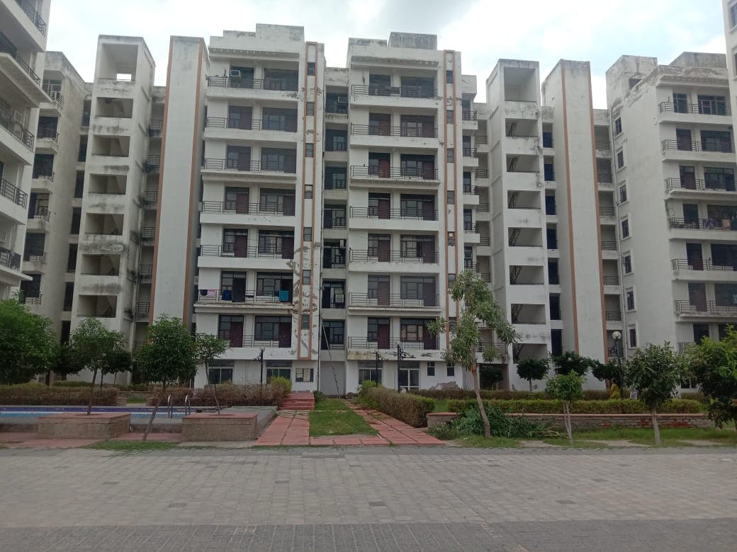 Property Photos 4