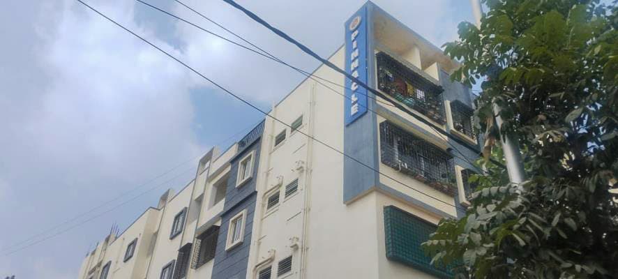 Property Photos 8