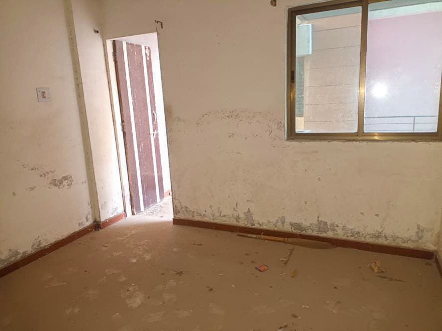 Property Photos 8