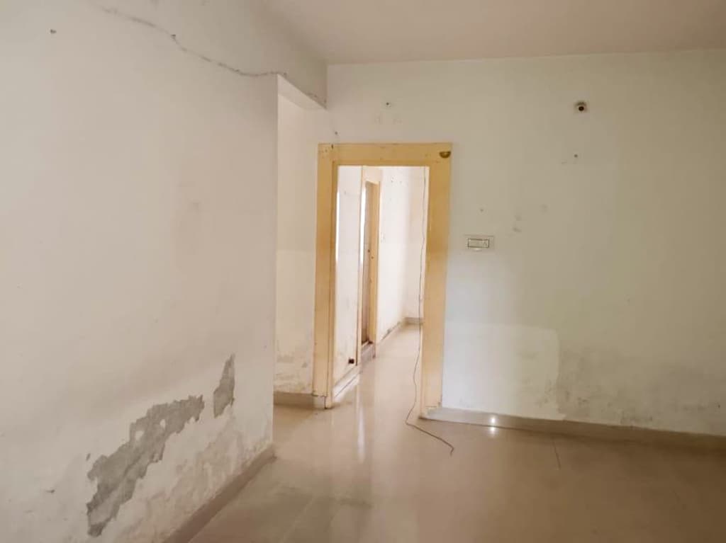 Property Photos 8
