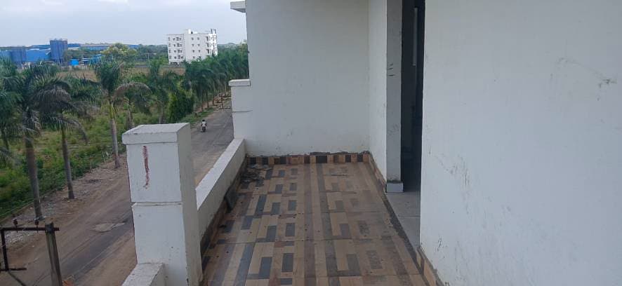 Property Photos 11