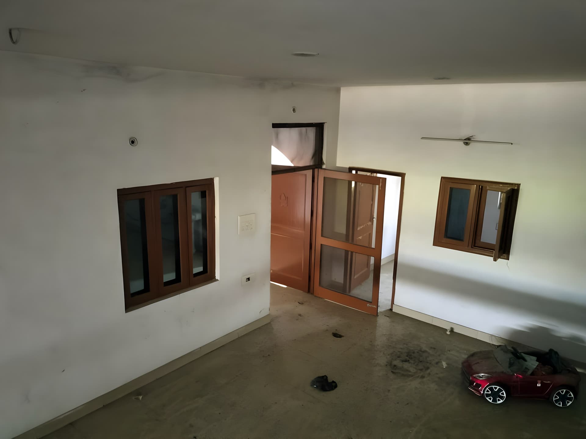 Property Photos 11