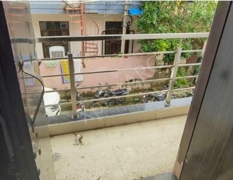 Property Photos 8