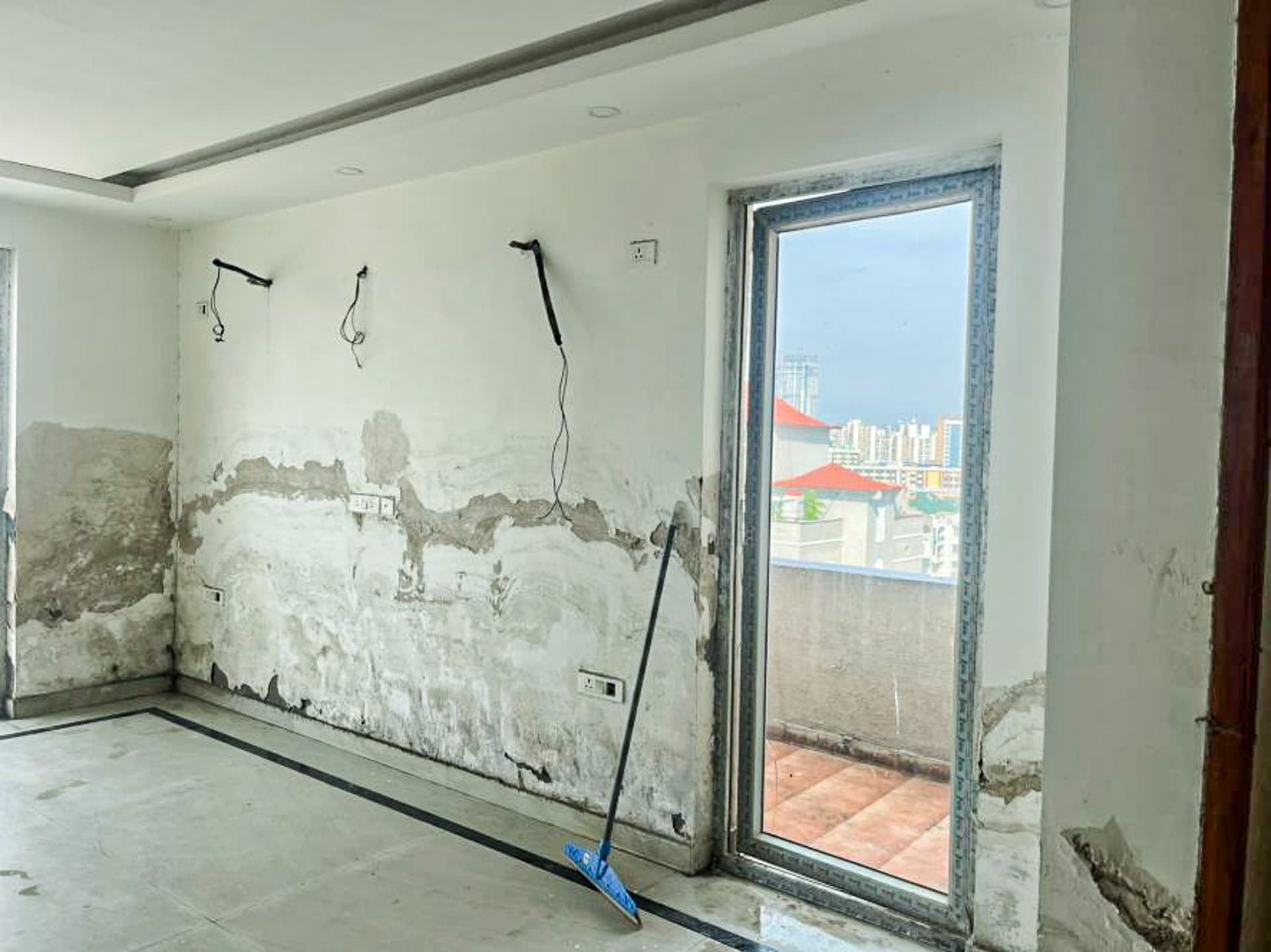Property Photos 18