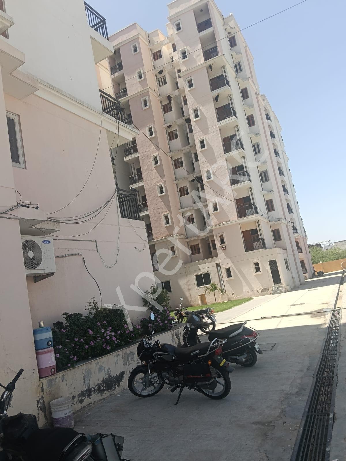 Property Photos 3