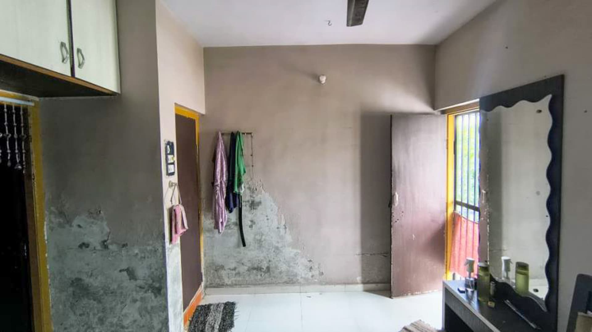 Property Photos 8