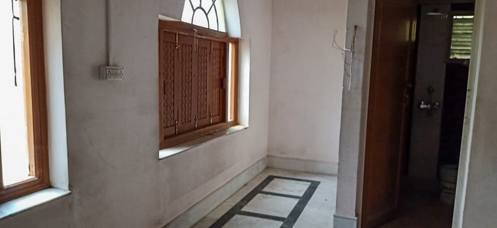 Property Photos 12