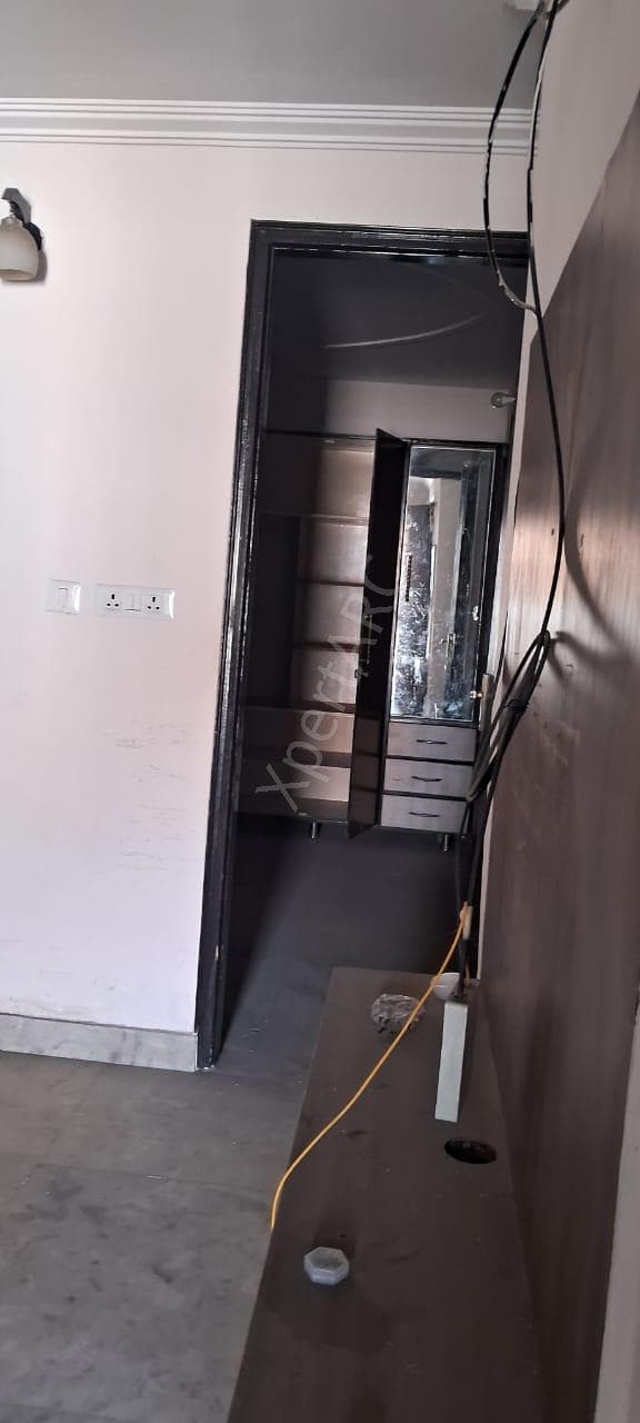 Property Photos 3