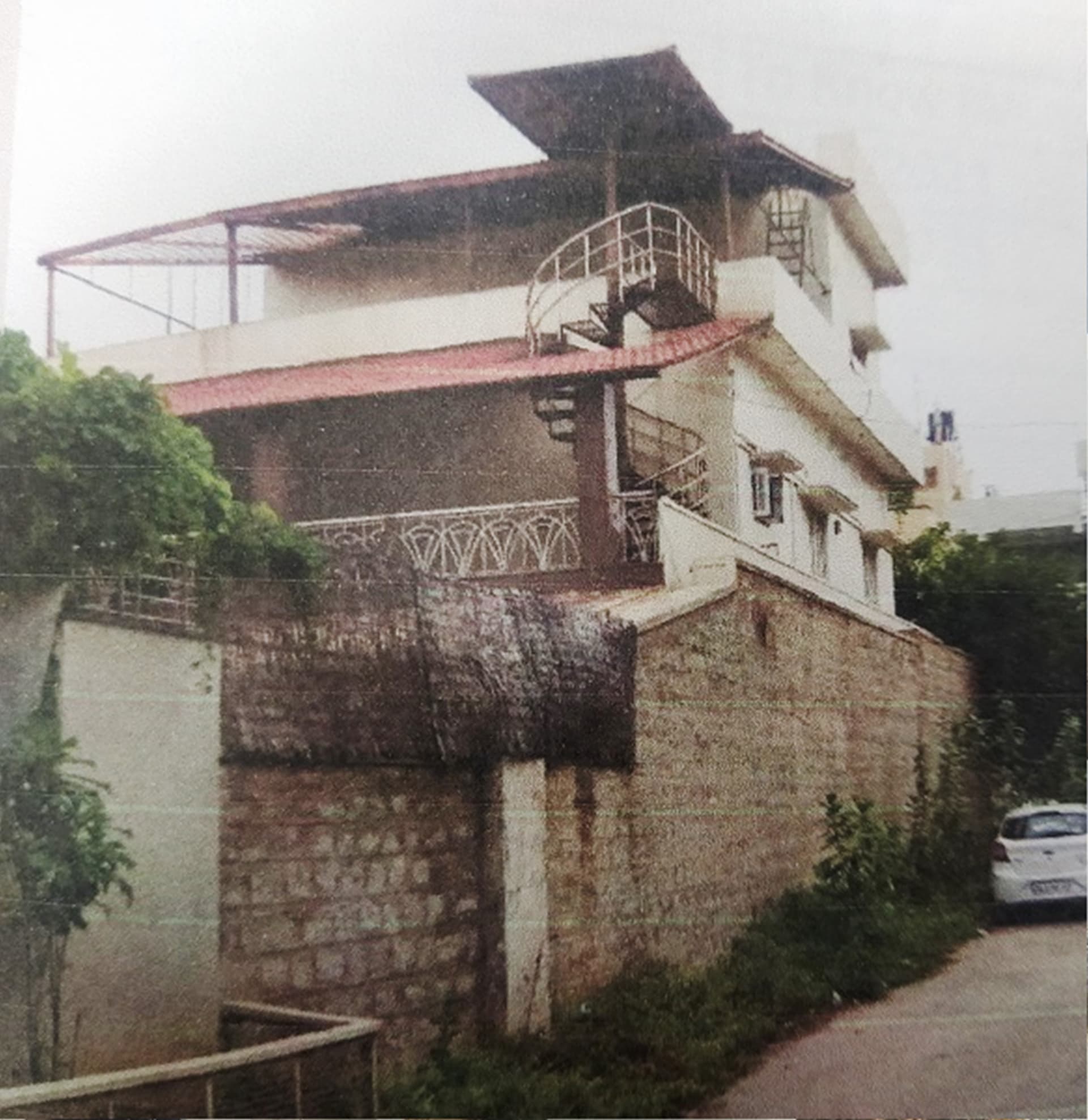 Property Photos 1
