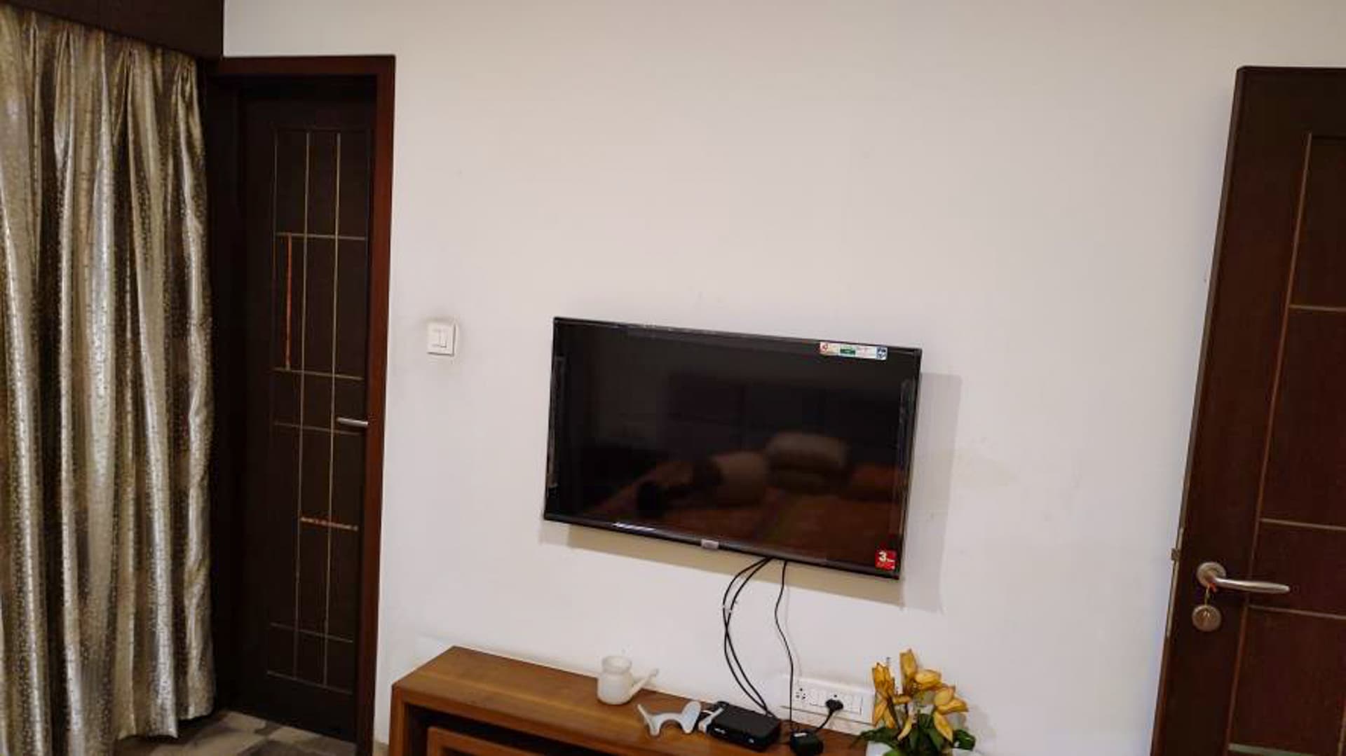 Property Photos 12