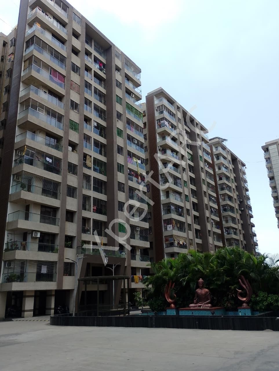 Property Photos 7