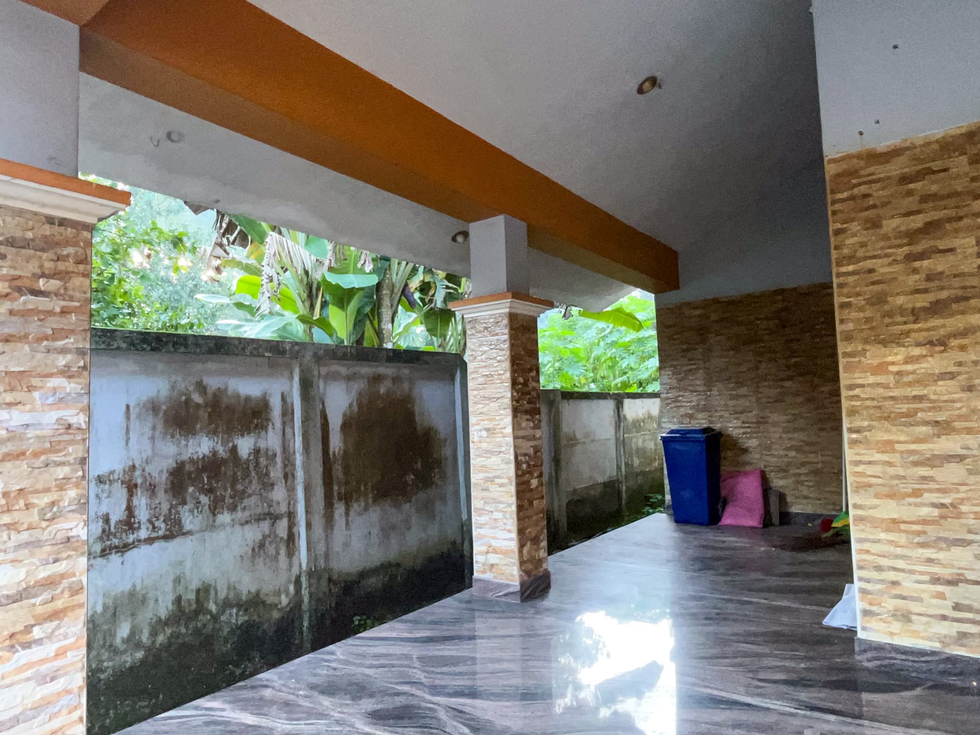 Property Photos 77