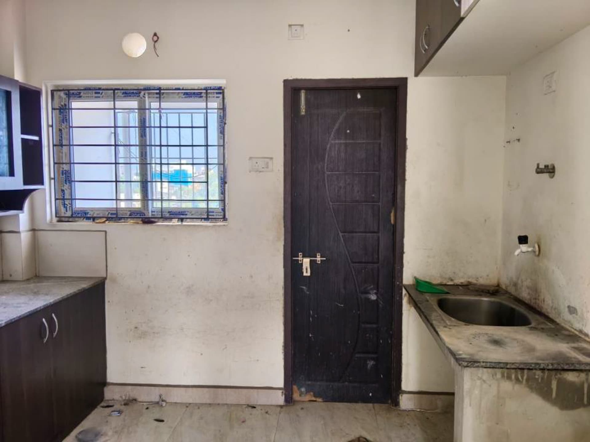 Property Photos 8