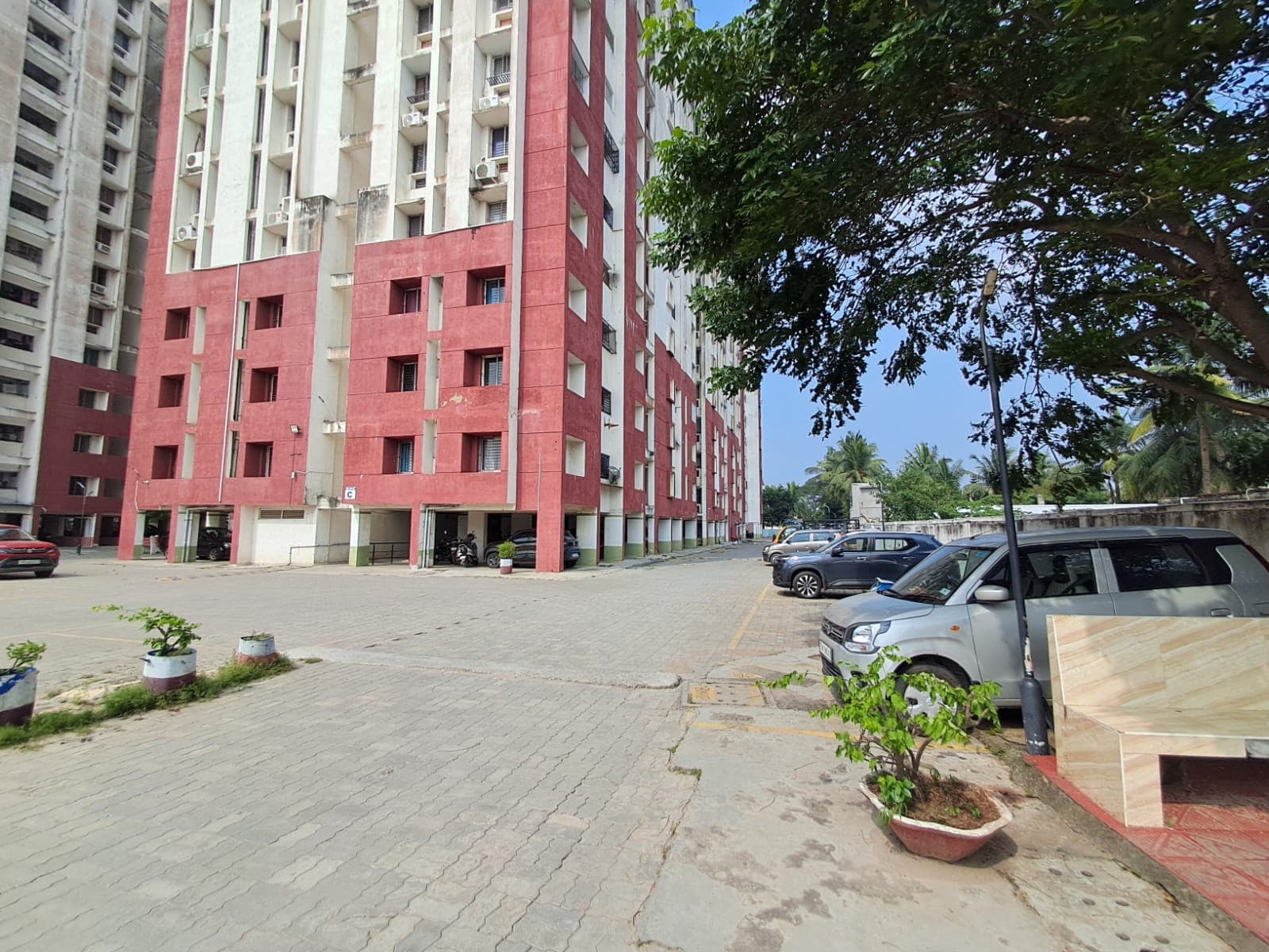 Property Photos 25