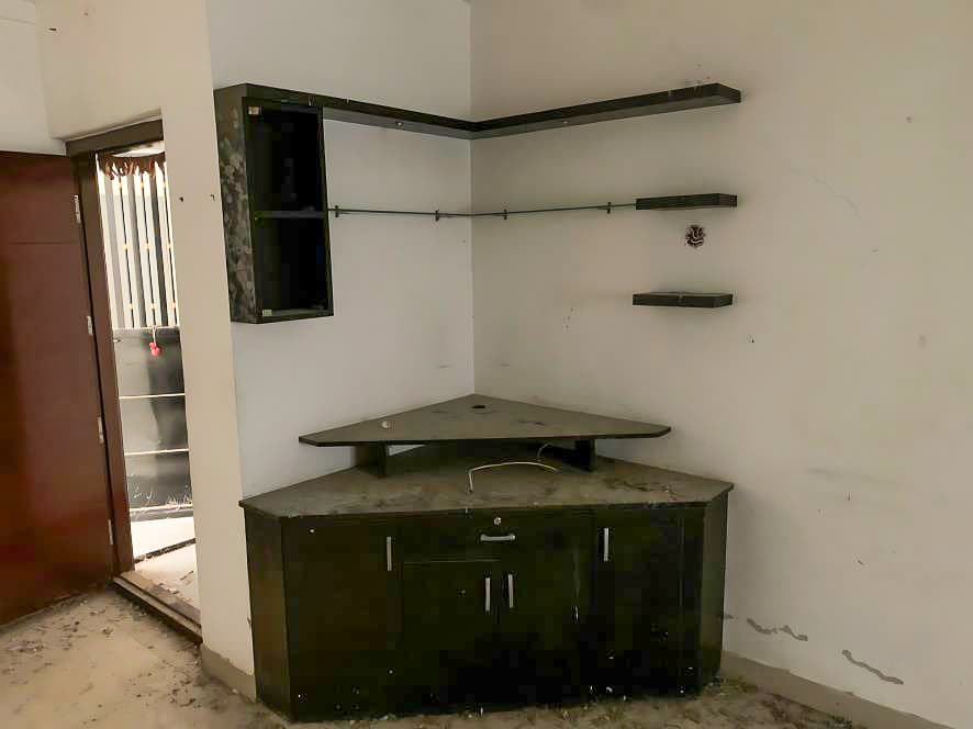 Property Photos 12