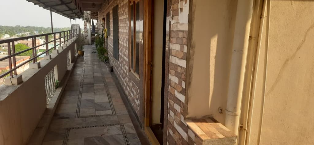 Property Photos 17