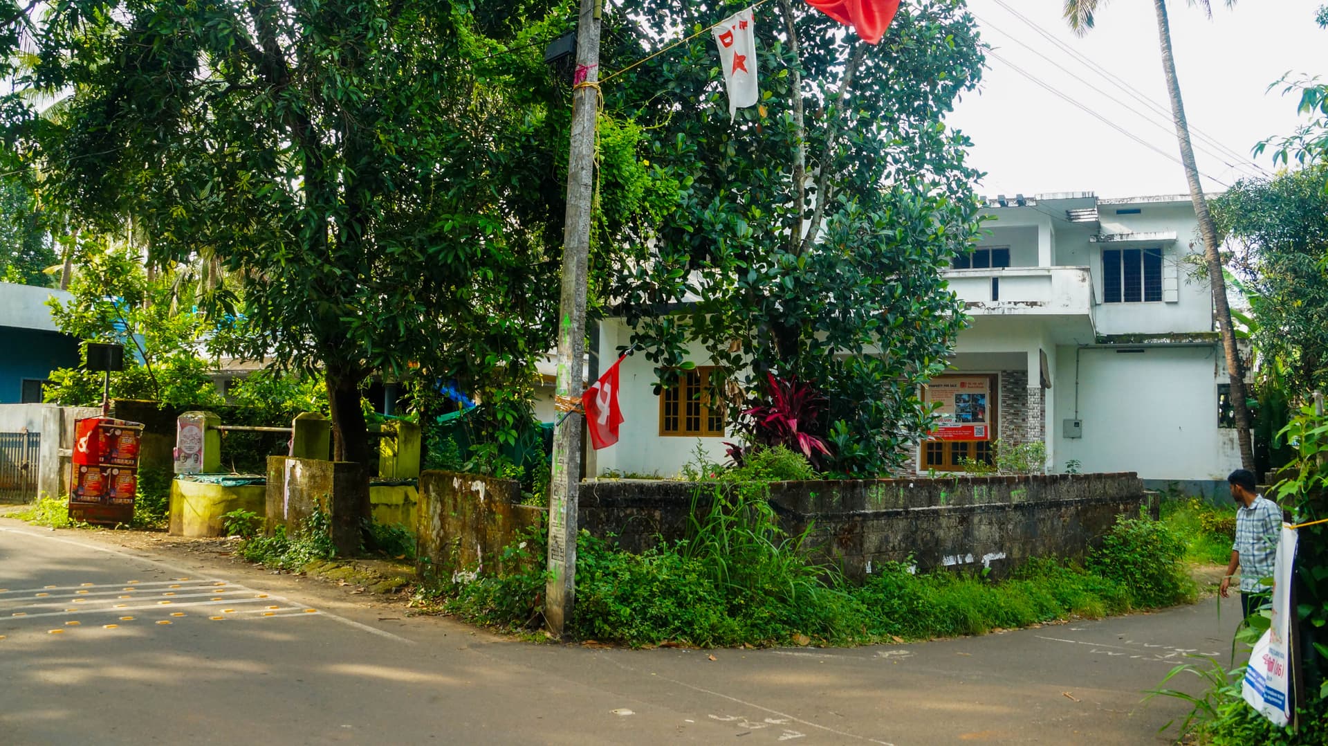Property Photos 8
