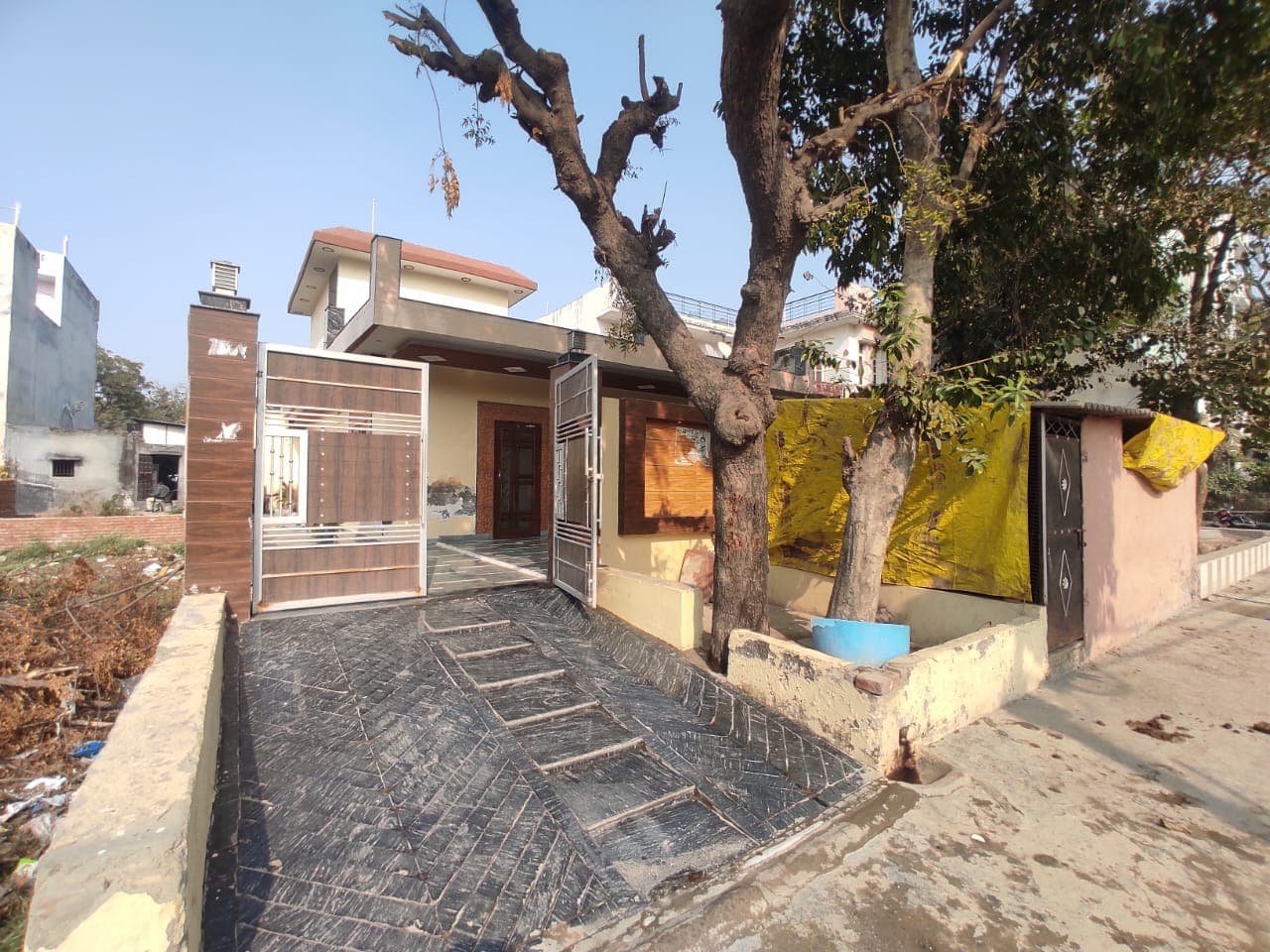 Property Photos 1