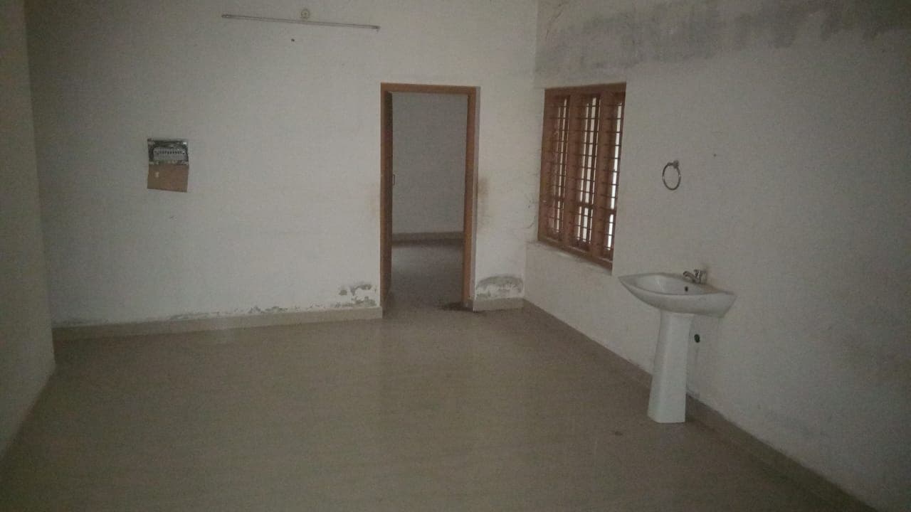 Property Photos 9