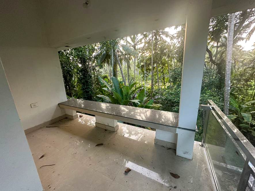Property Photos 5