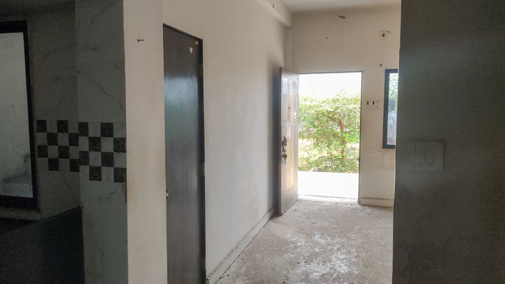 Property Photos 7