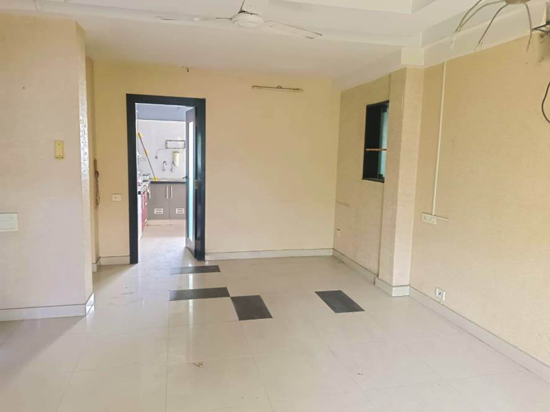 Property Photos 38