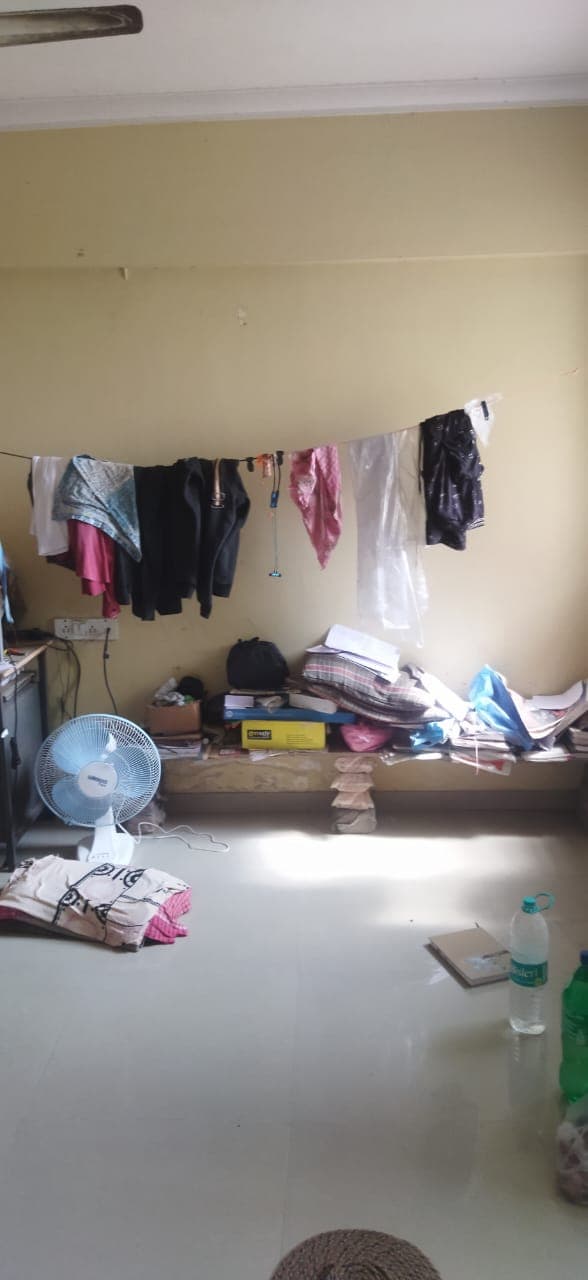 Property Photos 6