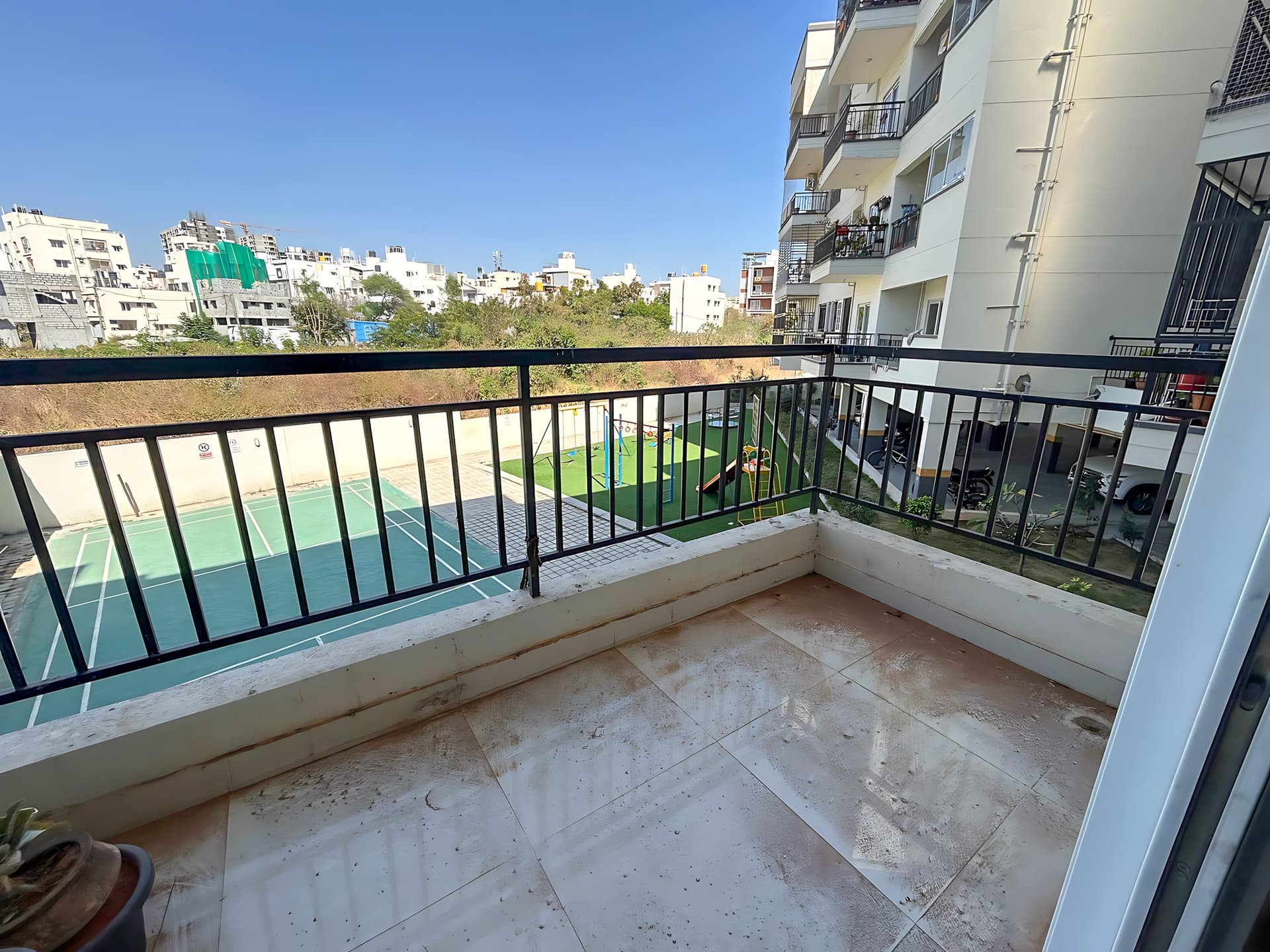 Property Photos 6