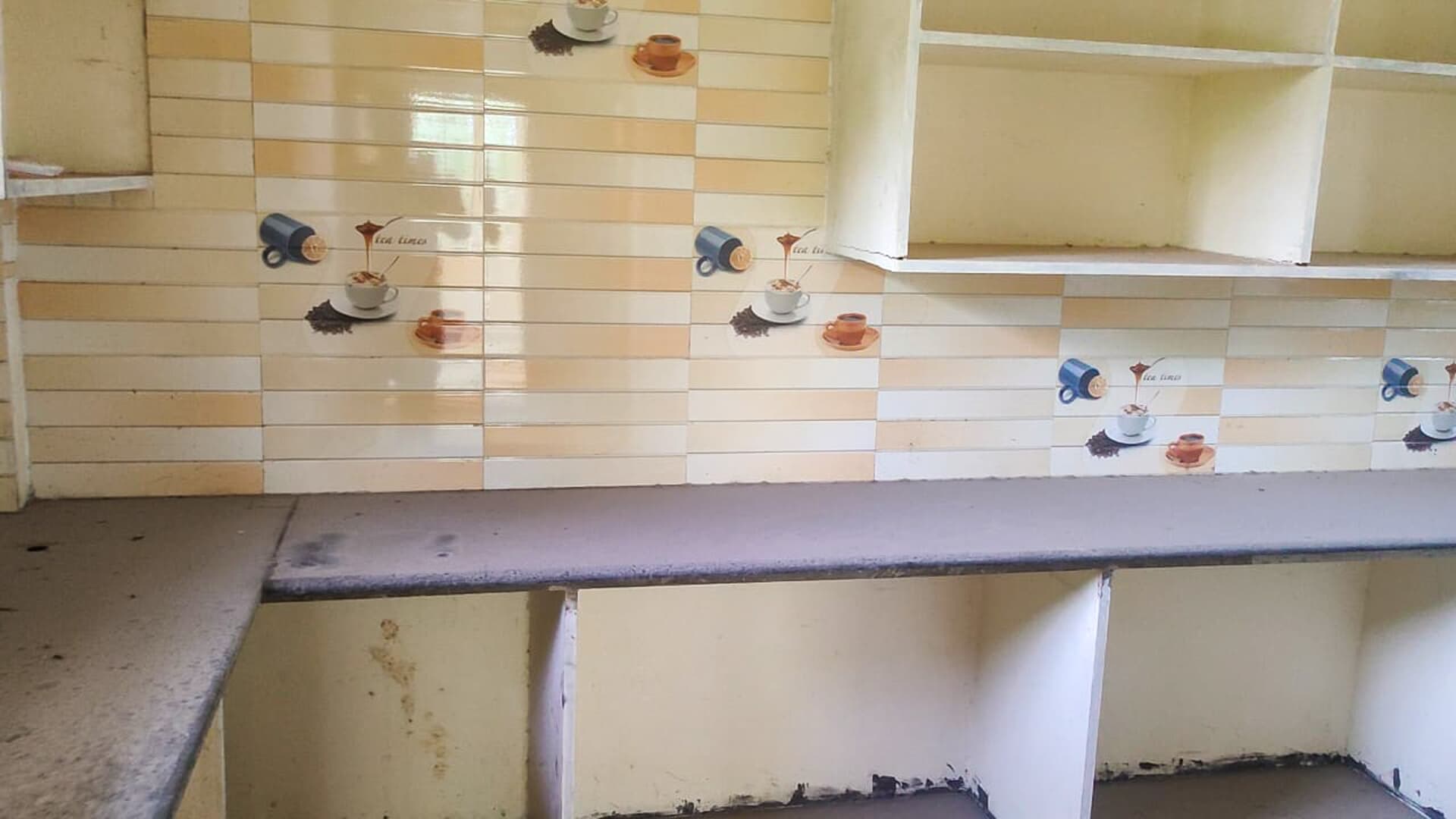 Property Photos 8