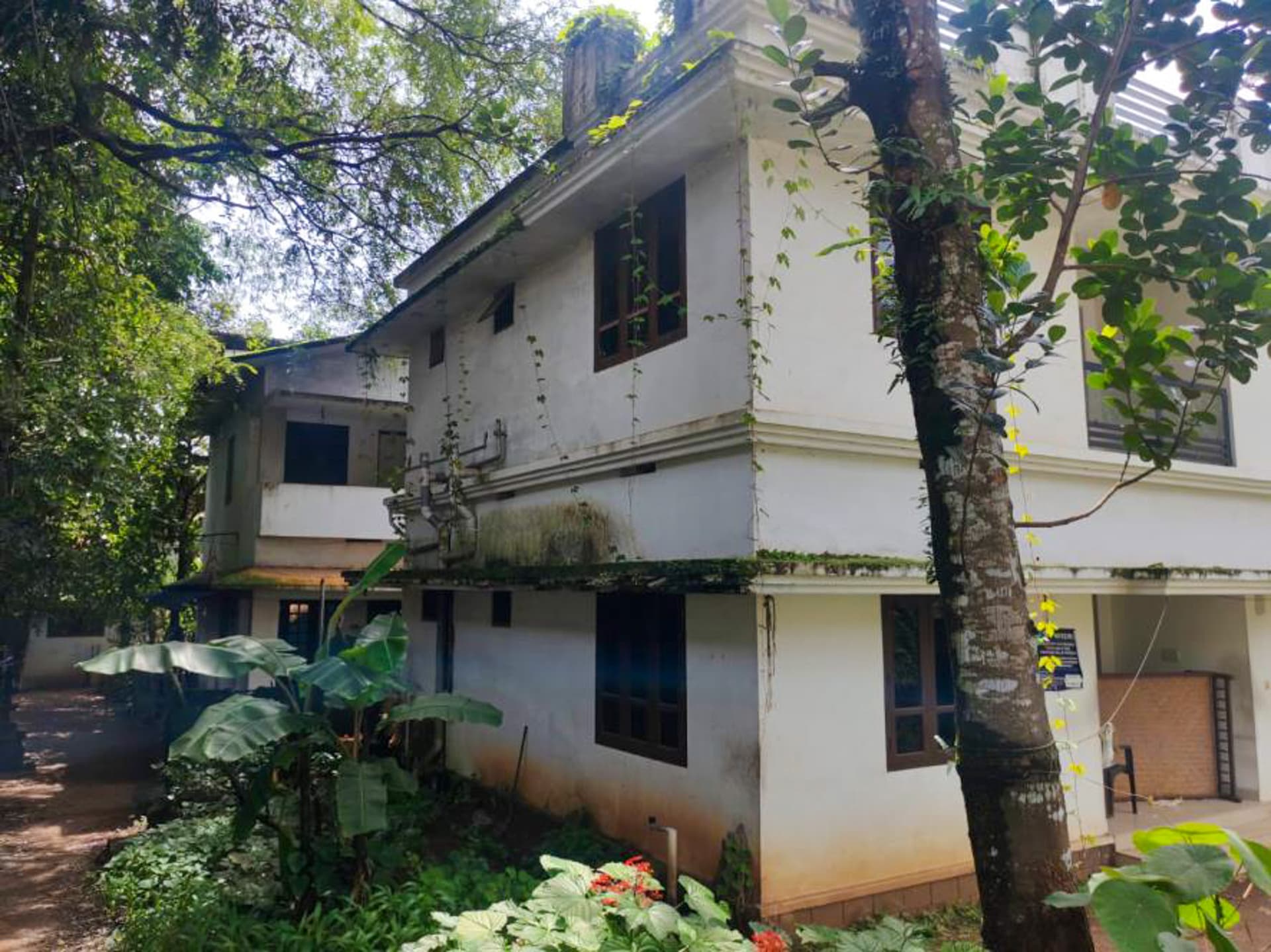 Property Photos 23