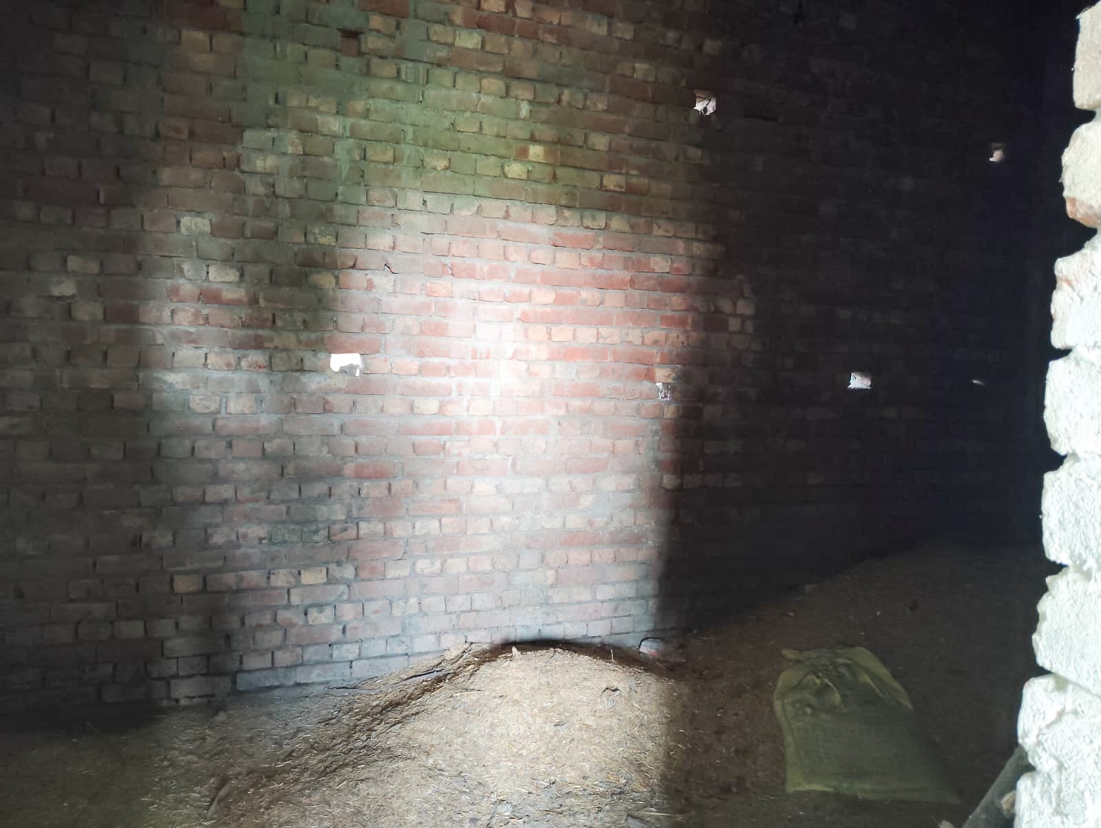 Property Photos 8