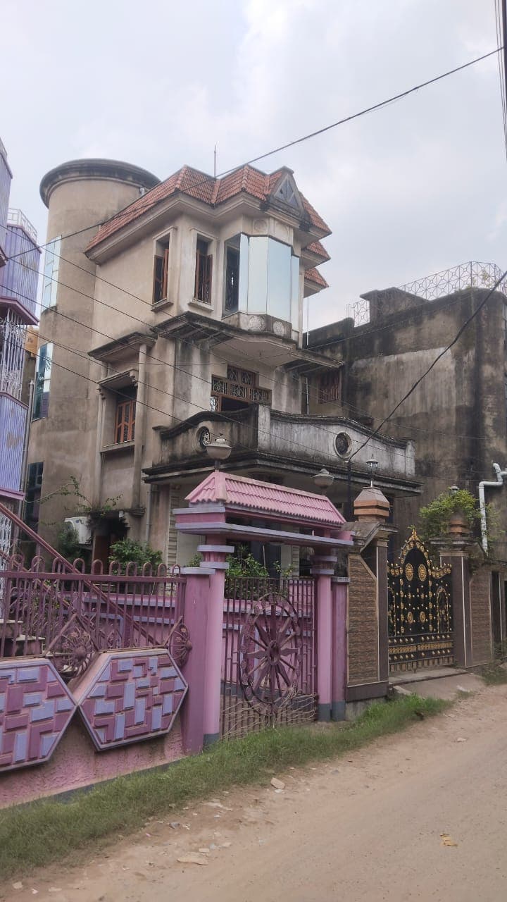 Property Photos 8