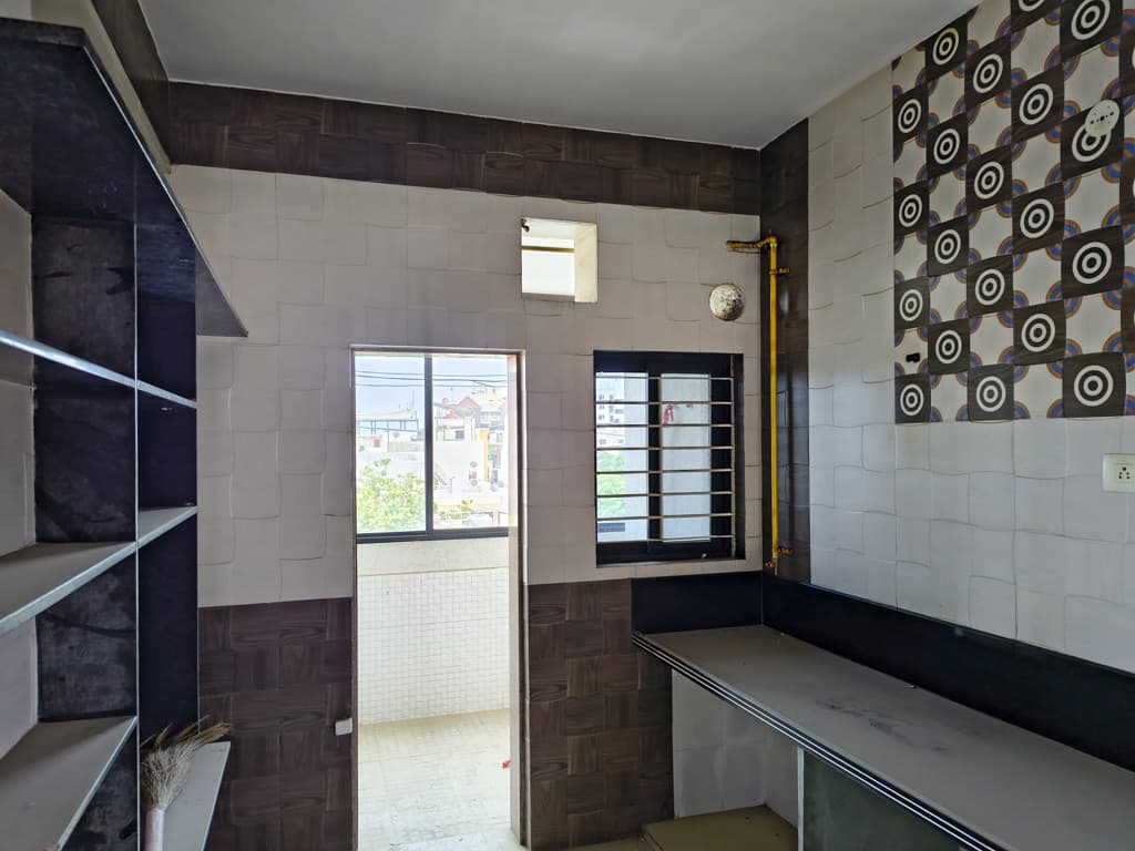 Property Photos 15