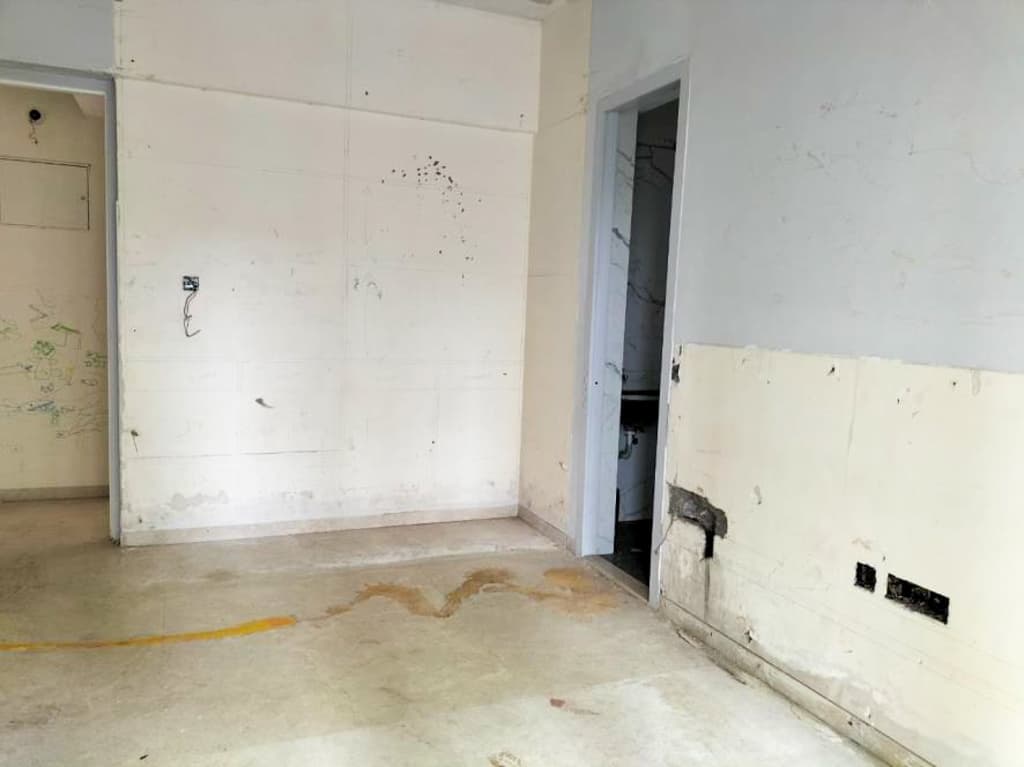 Property Photos 12