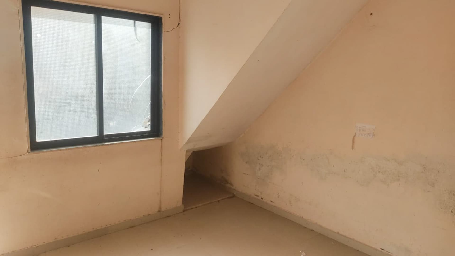Property Photos 6
