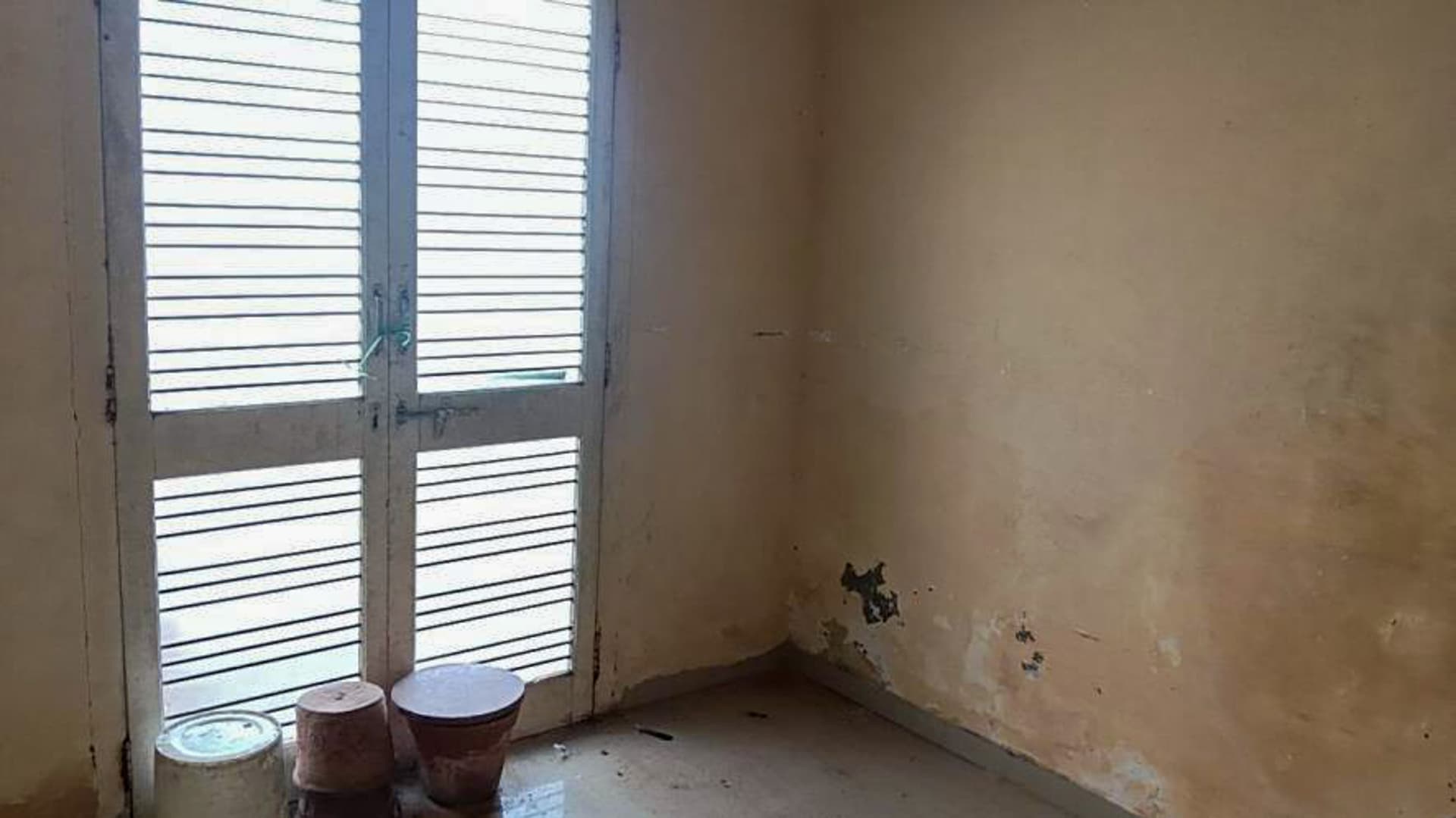 Property Photos 16