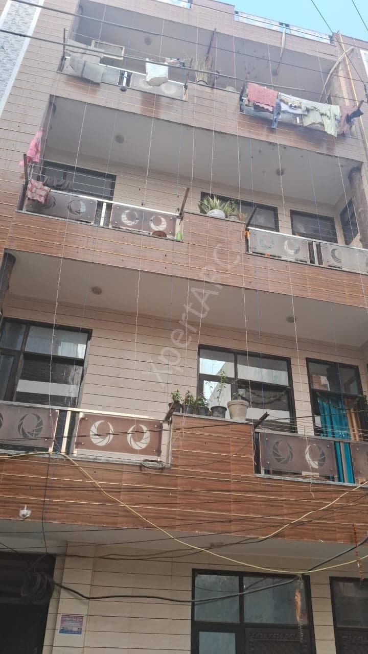 Property Photos 17
