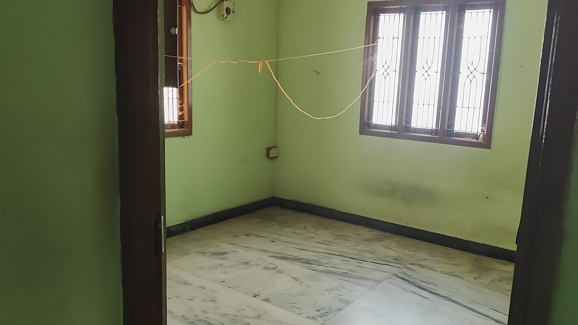 Property Photos 18