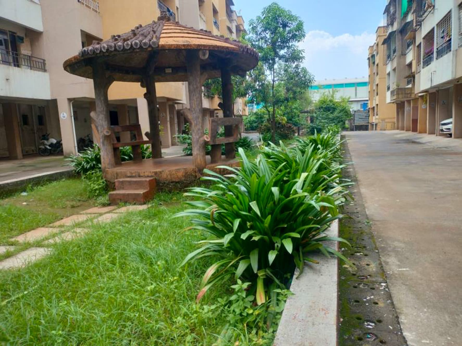 Property Photos 18