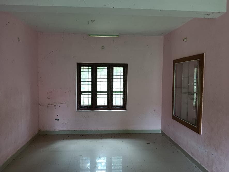 Property Photos 9