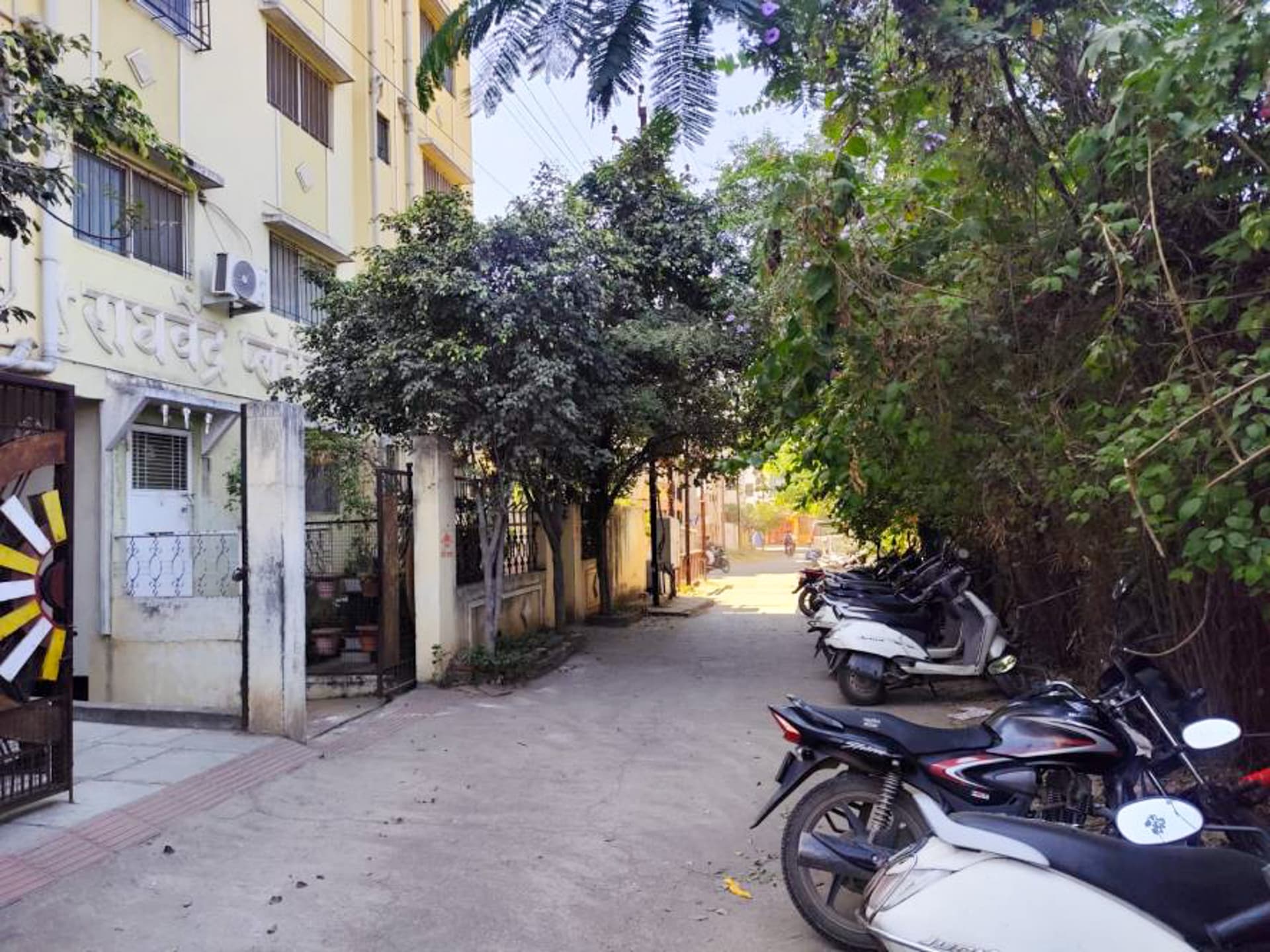 Property Photos 9