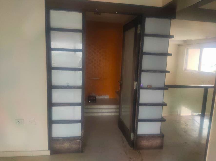 Property Photos 25