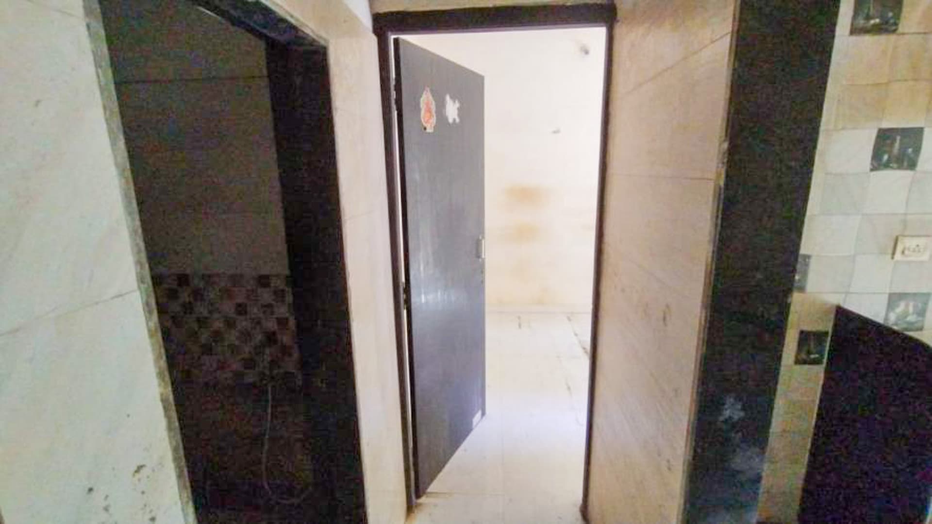 Property Photos 6