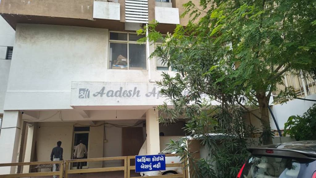 Property Photos 1
