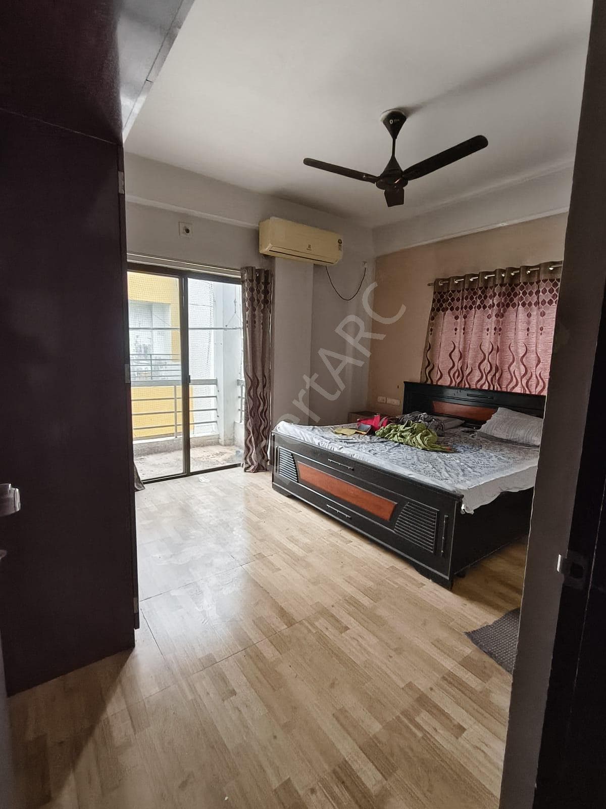 Property Photos 24