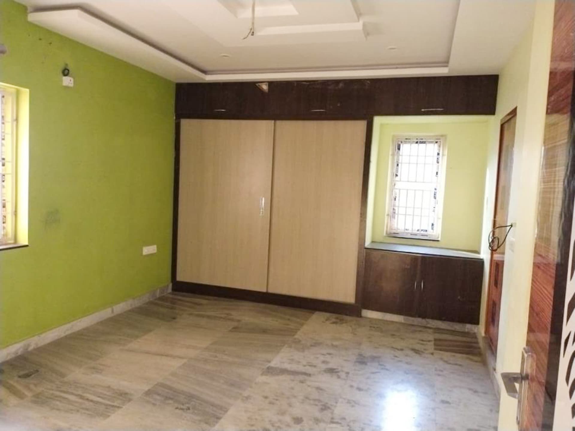 Property Photos 29