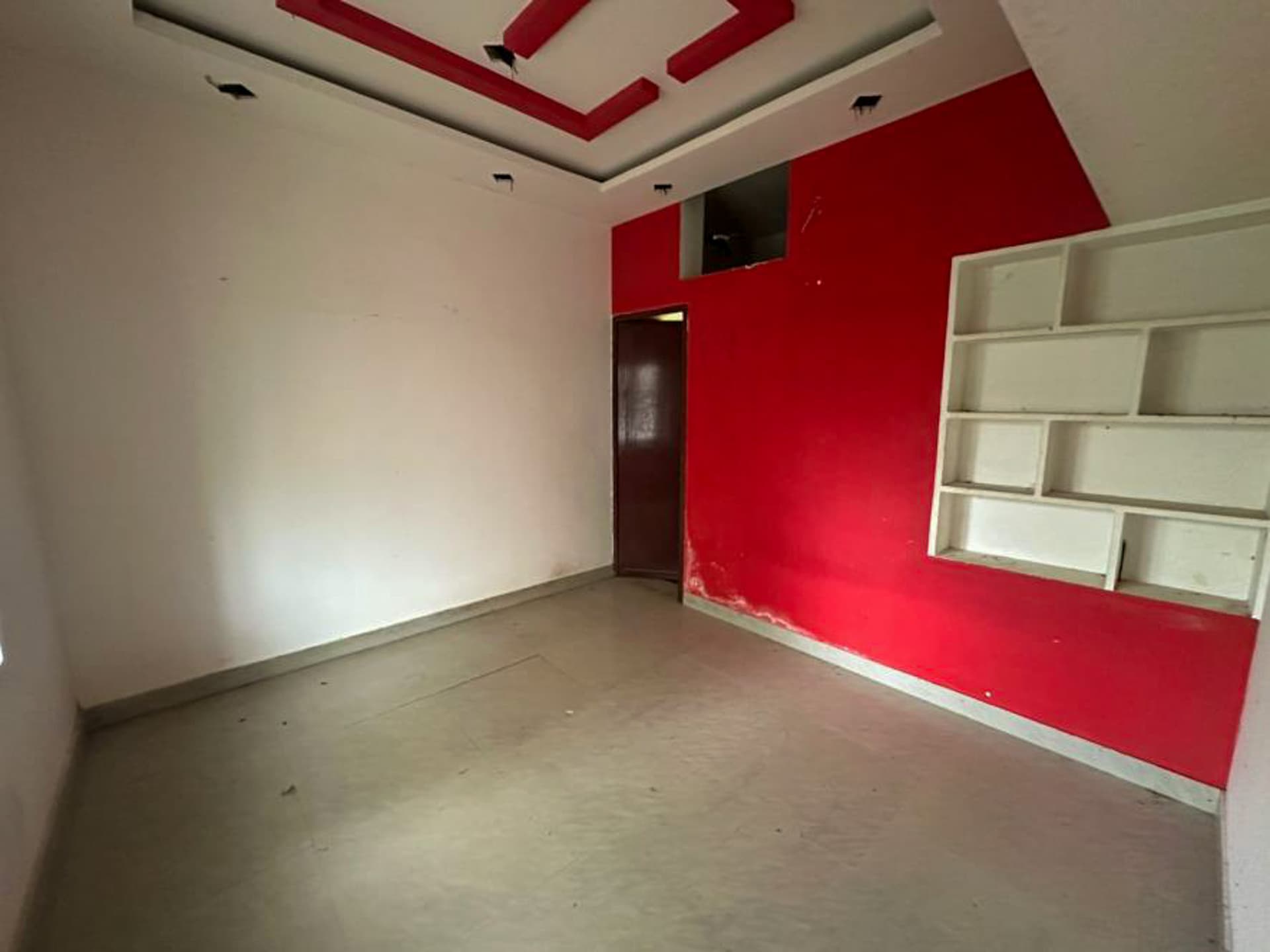 Property Photos 11