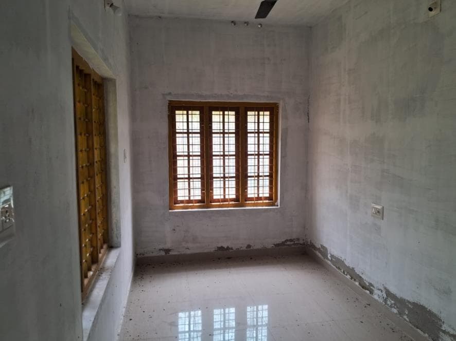 Property Photos 25
