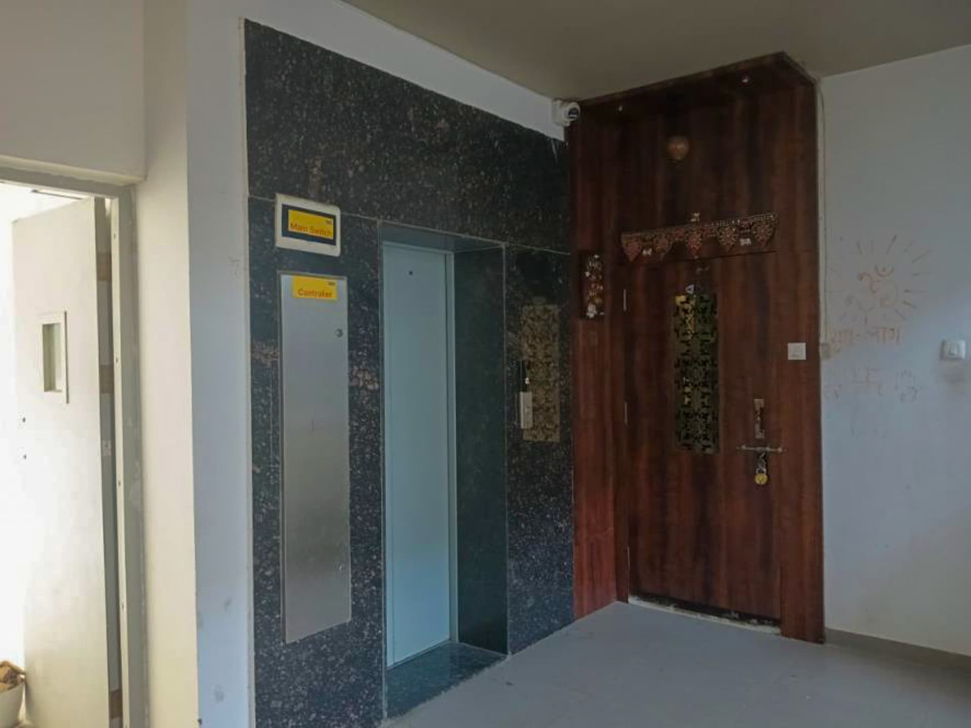 Property Photos 7
